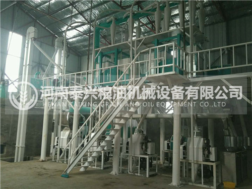 如何清理石磨面粉機？